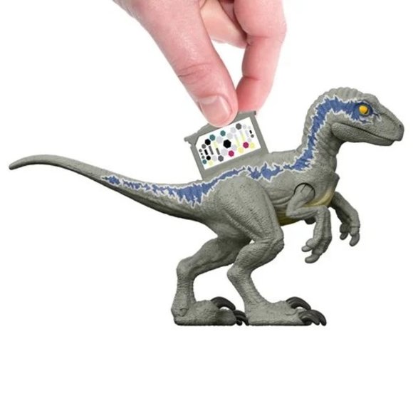 NEW!  Jurassic World: Dominion Owen & Velociraptor Beta - Picture 2 of 4